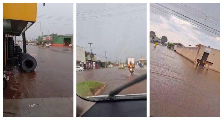 Chuva forte alaga ruas e dificulta trânsito em Porto Velho