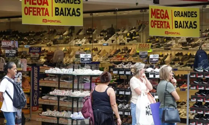 PEC que acaba com escala 6x1 começa a tramitar no Senado